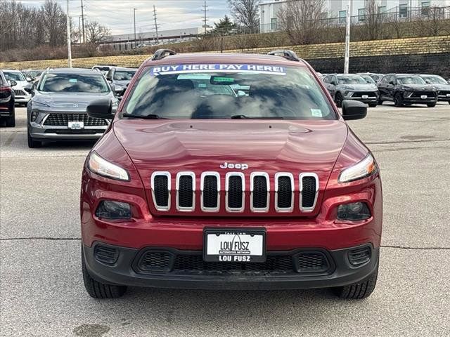 2015 Jeep Cherokee Sport