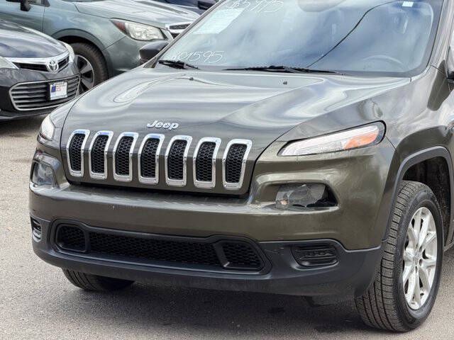 2015 Jeep Cherokee Sport