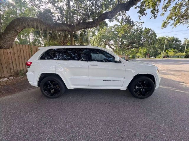 2015 Jeep Grand Cherokee Altitude