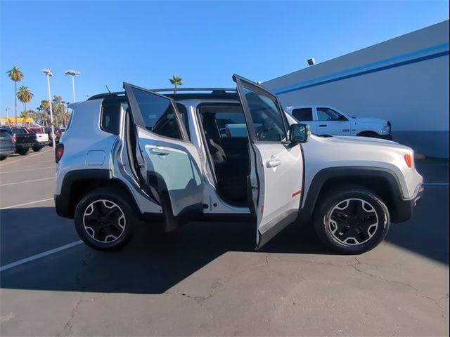 2015 Jeep Renegade Trailhawk