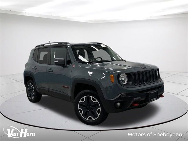 2015 Jeep Renegade Trailhawk