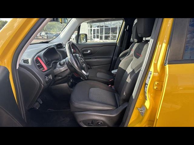 2015 Jeep Renegade Trailhawk