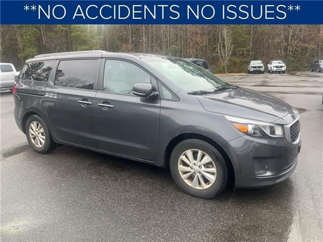 2015 Kia Sedona LX