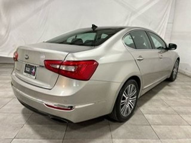 2015 Kia Cadenza Premium