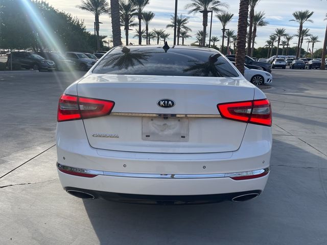 2015 Kia Cadenza Premium