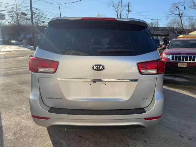 2015 Kia Sedona EX