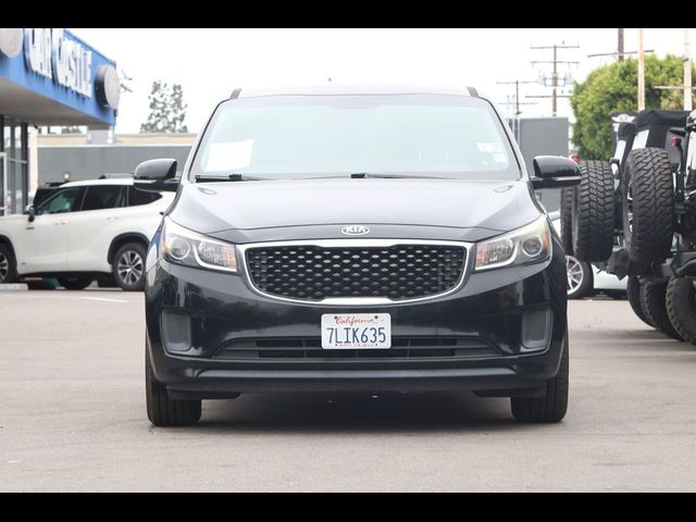 2015 Kia Sedona L