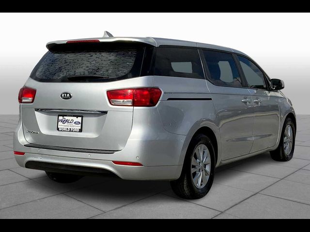 2015 Kia Sedona L