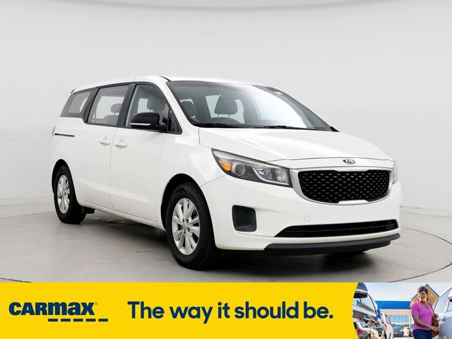 2015 Kia Sedona L