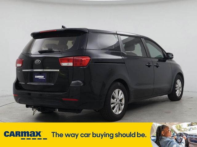 2015 Kia Sedona L