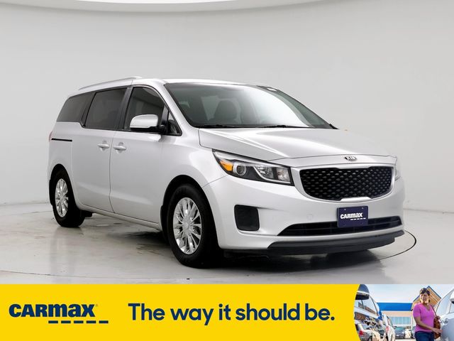 2015 Kia Sedona LX