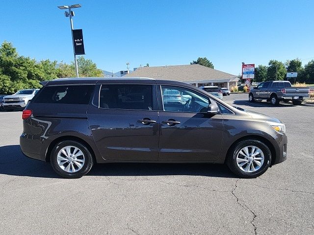 2015 Kia Sedona LX