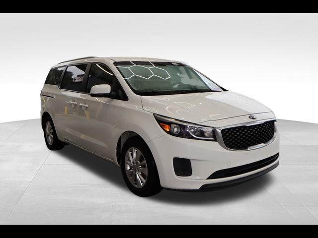 2015 Kia Sedona LX