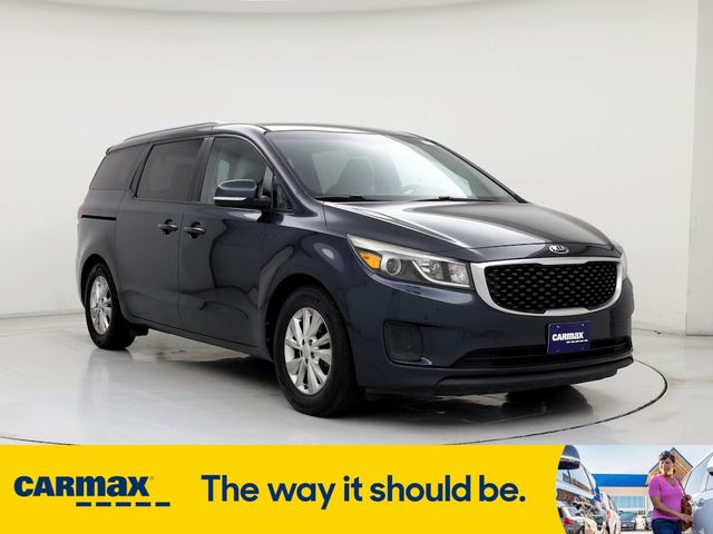 2015 Kia Sedona LX