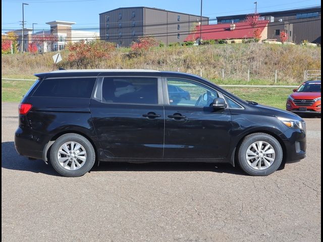 2015 Kia Sedona LX