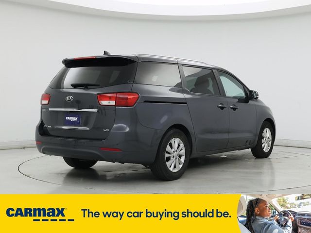 2015 Kia Sedona LX
