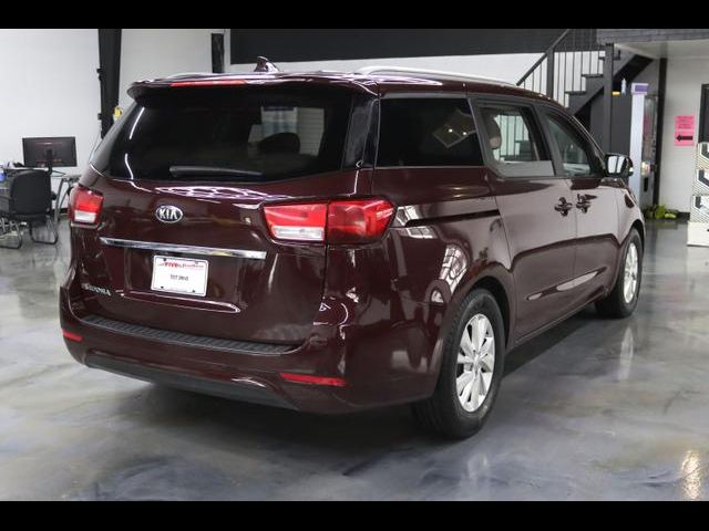 2015 Kia Sedona LX