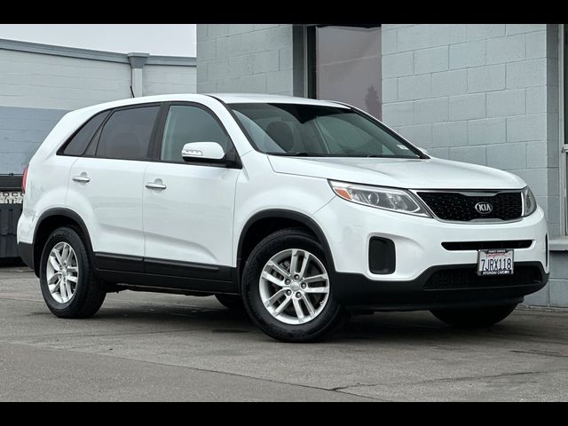 2015 Kia Sorento LX