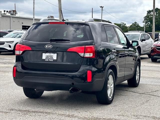 2015 Kia Sorento LX