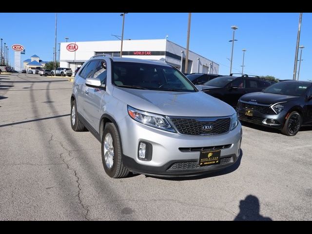 2015 Kia Sorento LX