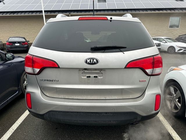 2015 Kia Sorento LX