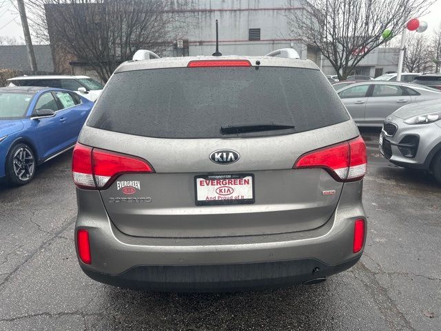 2015 Kia Sorento LX