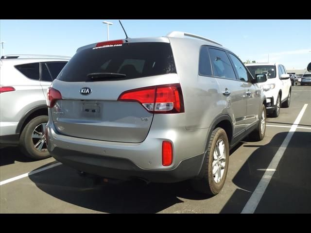 2015 Kia Sorento LX