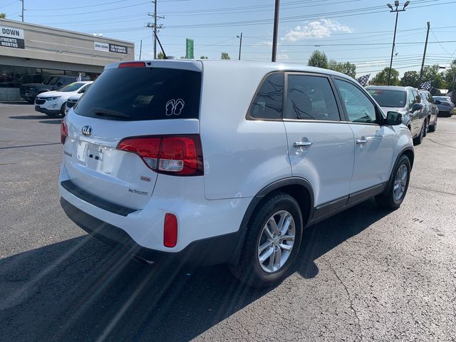 2015 Kia Sorento LX