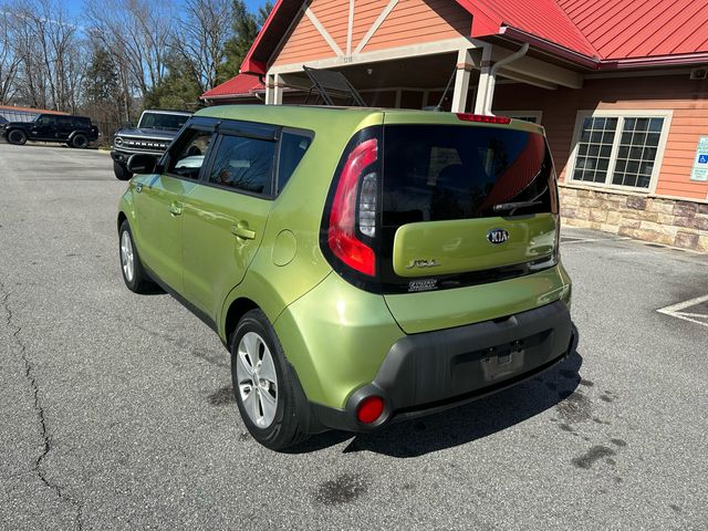 2015 Kia Soul Base