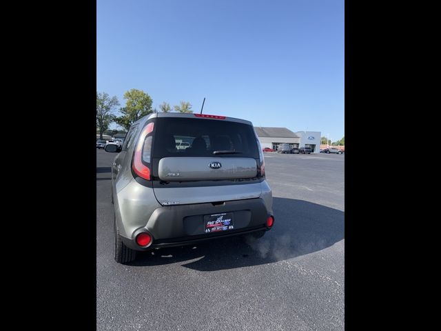 2015 Kia Soul Base