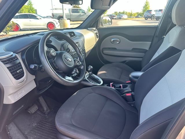 2015 Kia Soul Base