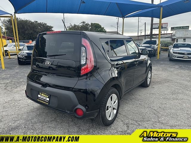 2015 Kia Soul Base