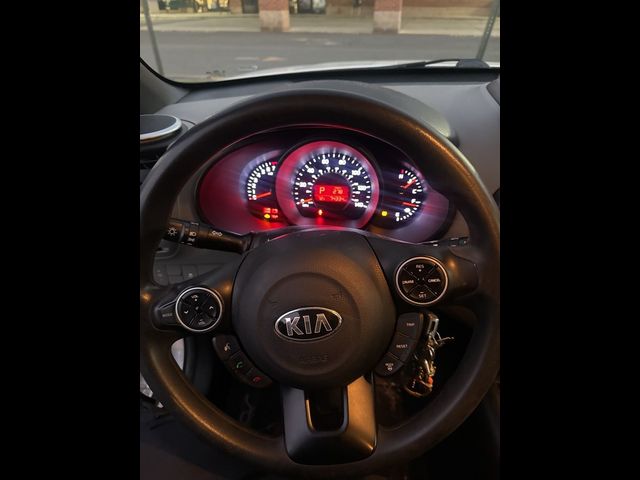 2015 Kia Soul Base