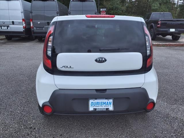 2015 Kia Soul Base