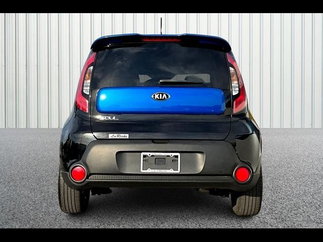 2015 Kia Soul Base