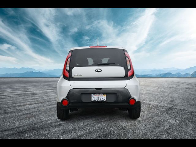 2015 Kia Soul Base