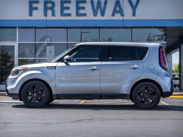 2015 Kia Soul Base