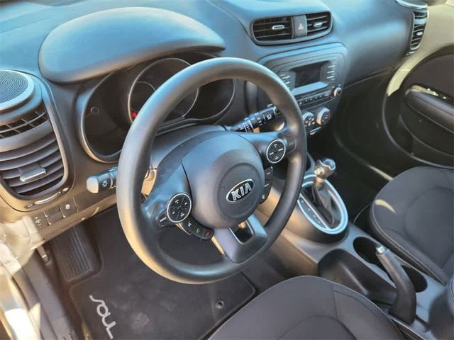 2015 Kia Soul Base