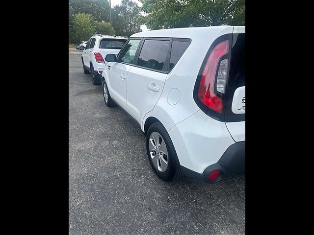 2015 Kia Soul Base