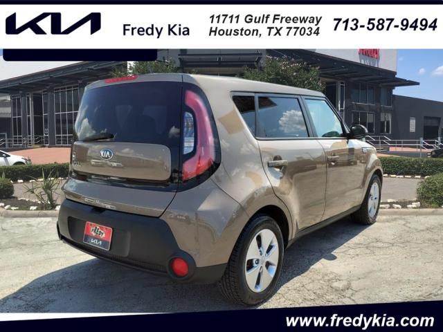 2015 Kia Soul Base