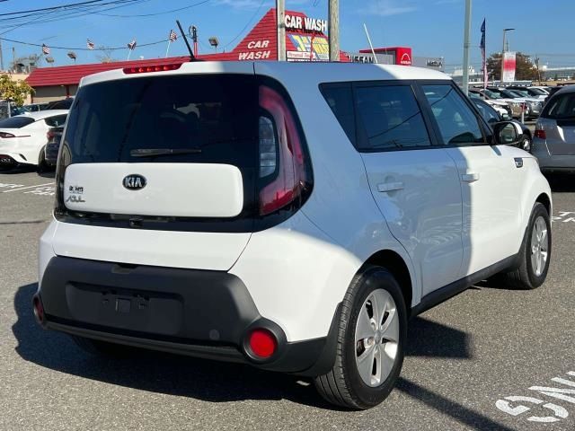 2015 Kia Soul Base