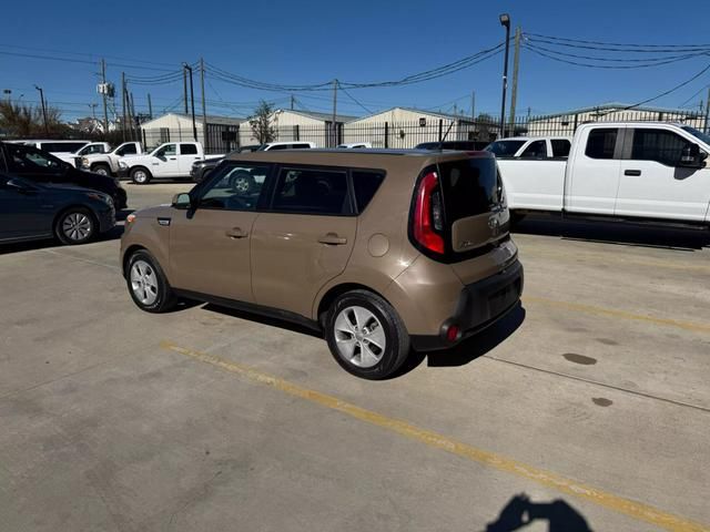 2015 Kia Soul Base