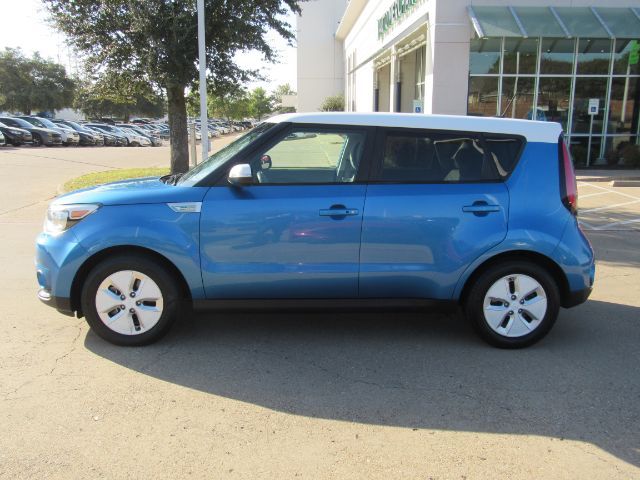 2015 Kia Soul EV Base