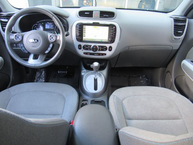 2015 Kia Soul EV Base