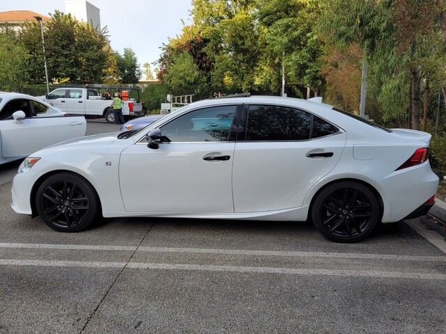 2015 Lexus IS 250