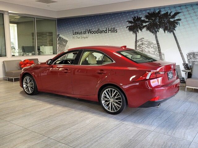 2015 Lexus IS 250