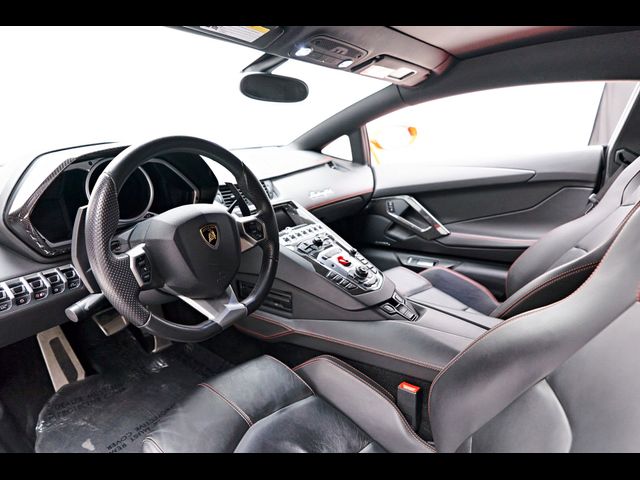 2015 Lamborghini Aventador Base