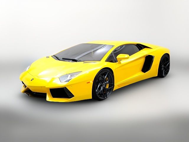 2015 Lamborghini Aventador Base