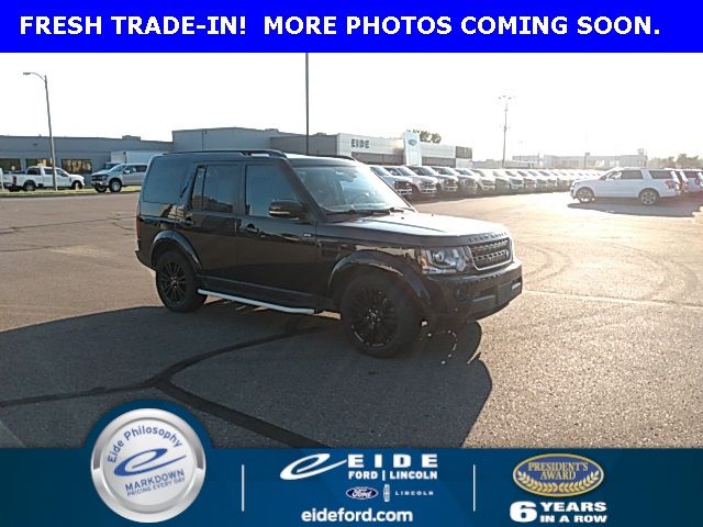 2015 Land Rover LR4 LUX