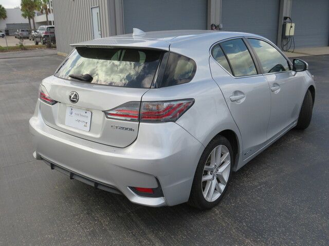 2015 Lexus CT Hybrid 200h